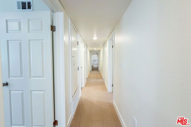 732 E 52nd Street, Los Angeles, CA 90011
