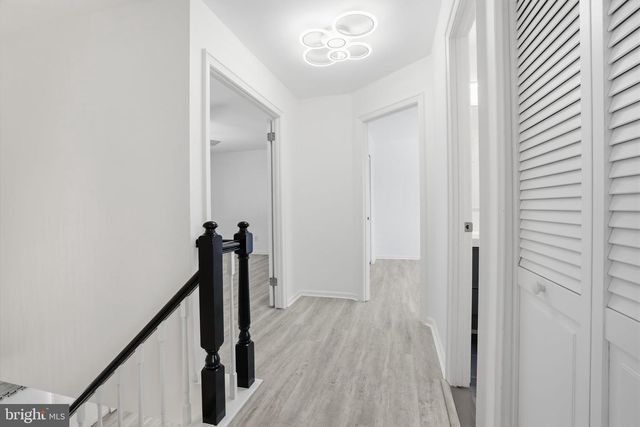 710 TROWBRIDGE DR, Southampton, PA 18966