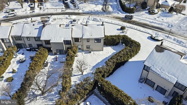 710 TROWBRIDGE DR, Southampton, PA 18966