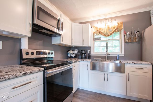 19201 Moulin Street, Abingdon, VA 24210