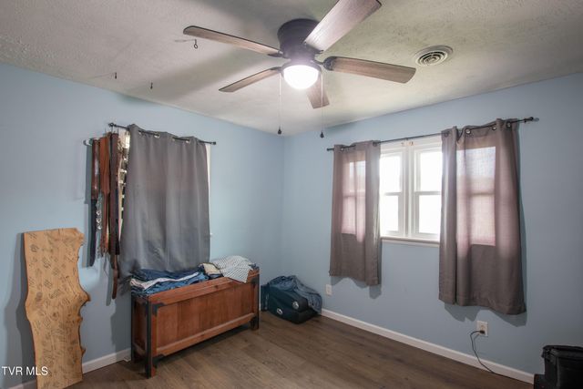 19201 Moulin Street, Abingdon, VA 24210