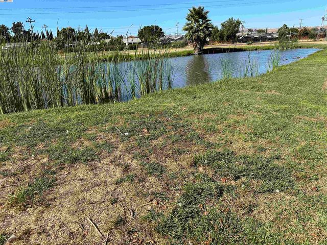 208 Manitoba Ter, Fremont, CA 94538