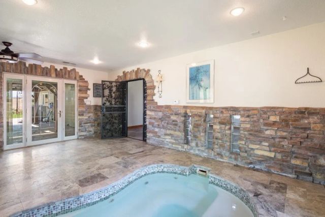 37890 Normandy, Winchester, CA 92596