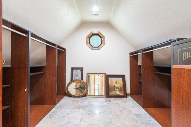 37890 Normandy, Winchester, CA 92596