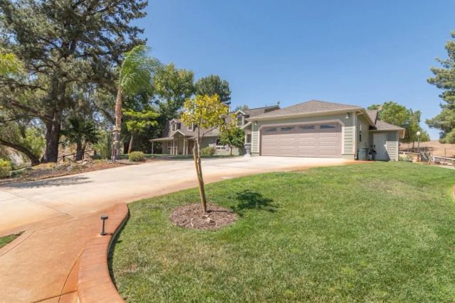 37890 Normandy, Winchester, CA 92596