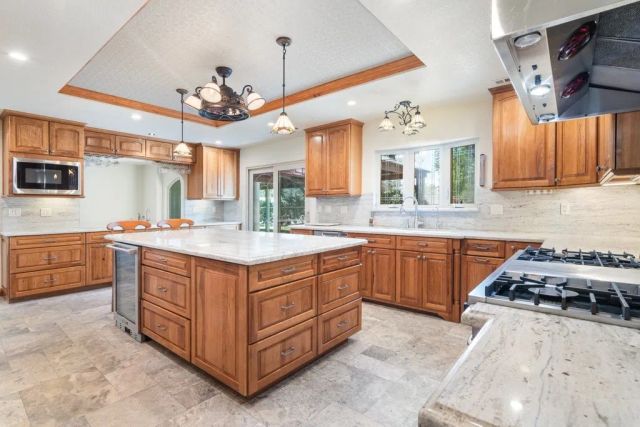 37890 Normandy, Winchester, CA 92596