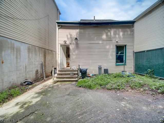 66 Belmont Ave, Paterson City, NJ 07522