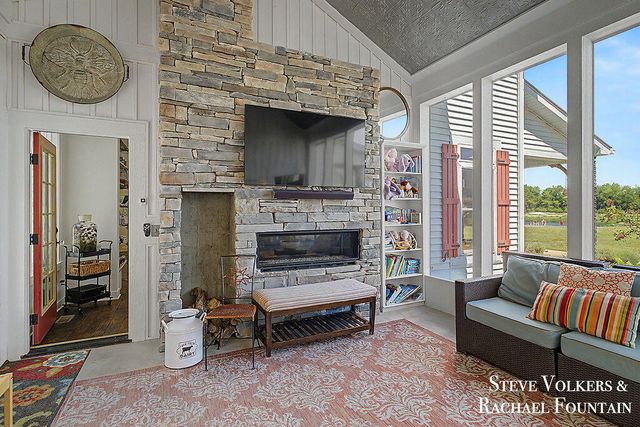 464 Stanton Farms Drive, Caledonia, MI 49316