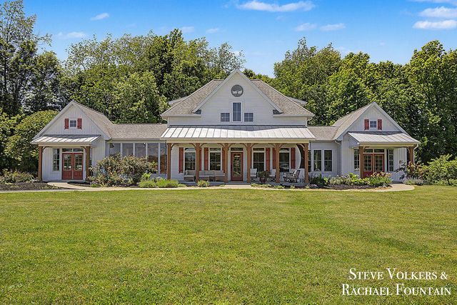 464 Stanton Farms Drive, Caledonia, MI 49316