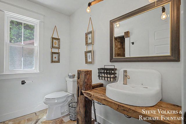 464 Stanton Farms Drive, Caledonia, MI 49316