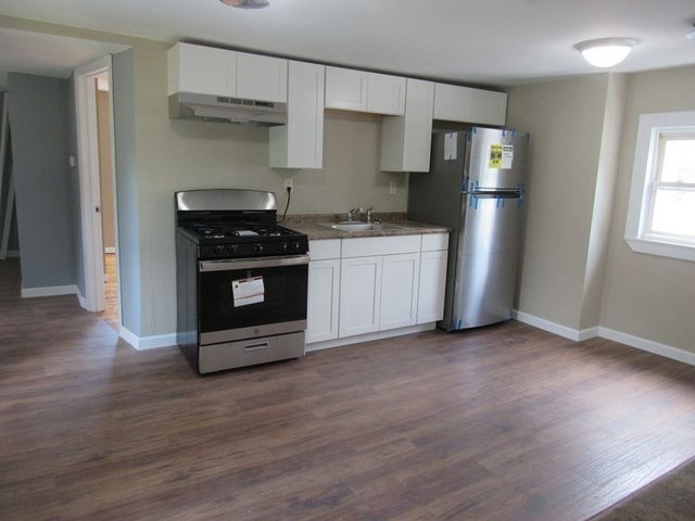 27 Maple St 2, Millbury, MA 01527