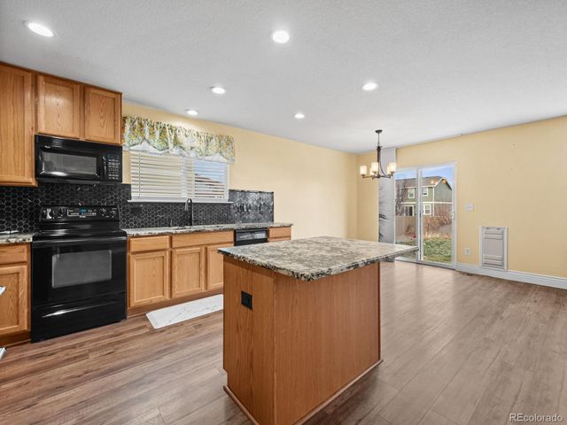 1285 Kittery Street, Castle Rock, CO 80104