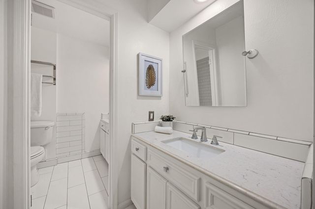 10106 Inwood Drive, Houston, TX 77042