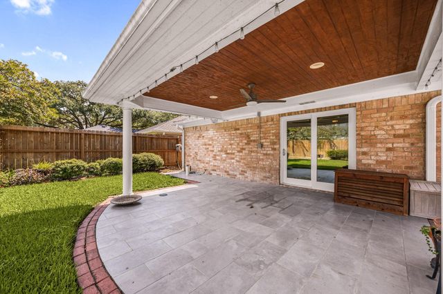 10106 Inwood Drive, Houston, TX 77042