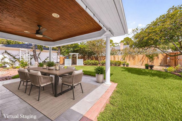 10106 Inwood Drive, Houston, TX 77042