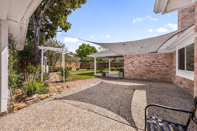 10106 Inwood Drive, Houston, TX 77042