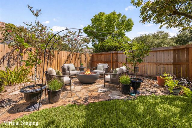 10106 Inwood Drive, Houston, TX 77042
