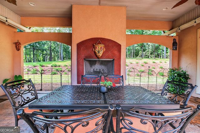 1583 Hickory Flat Road, Gillsville, GA 30543