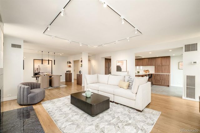 1111 Race Street 4B, Denver, CO 80206