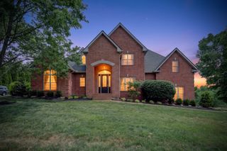 2013 Earl Pearce Cir, Mount Juliet, TN 37122
