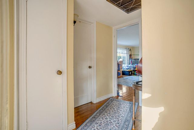 3846 Maywood Drive S, Fresno, CA 93703