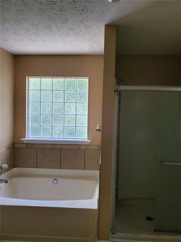1707 Silverdale Lane, Lithia Springs, GA 30122