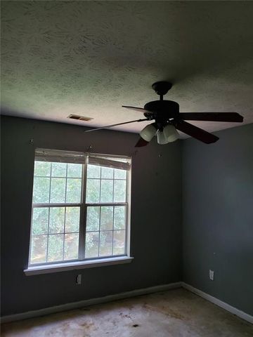 1707 Silverdale Lane, Lithia Springs, GA 30122