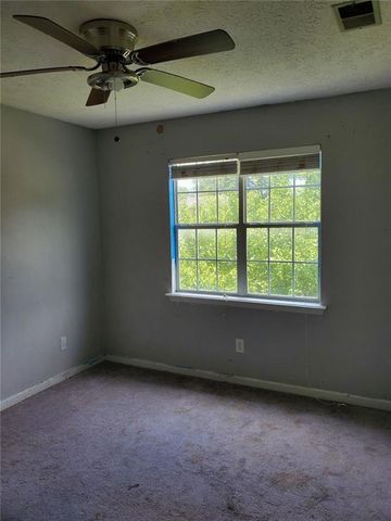 1707 Silverdale Lane, Lithia Springs, GA 30122