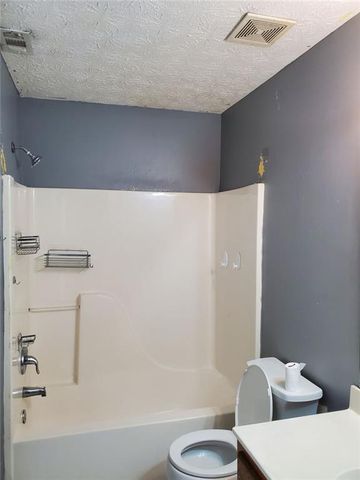 1707 Silverdale Lane, Lithia Springs, GA 30122