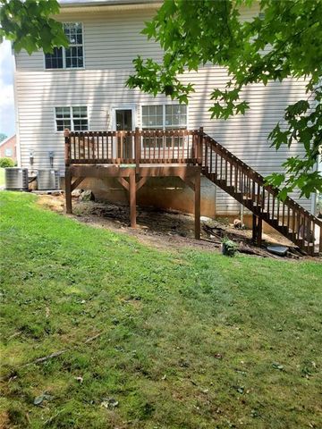 1707 Silverdale Lane, Lithia Springs, GA 30122