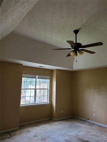 1707 Silverdale Lane, Lithia Springs, GA 30122