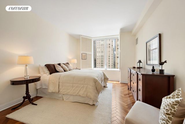 15 W 63rd St Apt 20C, New York City, NY 10023