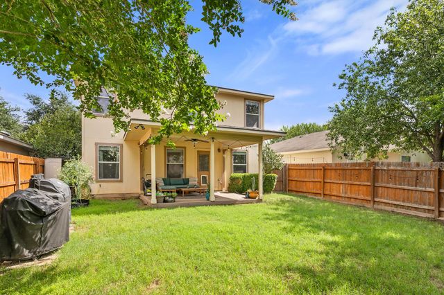 290 Jack Rabbit LN, Buda, TX 78610