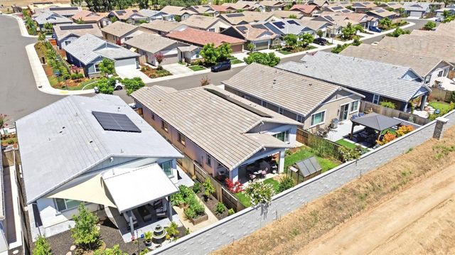 1399 Carson River Loop, Lincoln, CA 95648