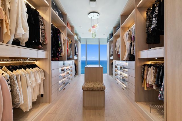 18501 Collins Ave 3704, Sunny Isles Beach, FL 33160