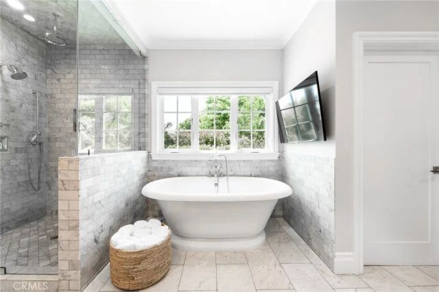 4469 Stern Ave, Sherman Oaks, CA 91423