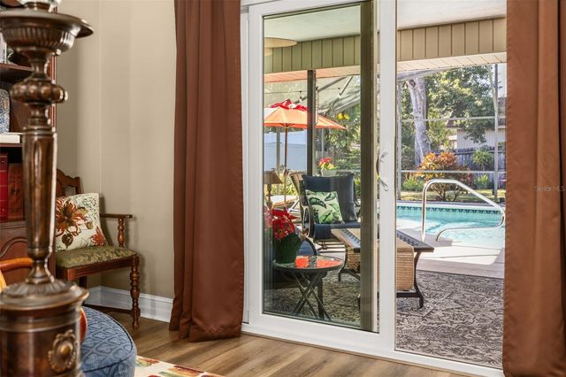 1737 QUEEN PALM DRIVE, Apopka, FL 32712