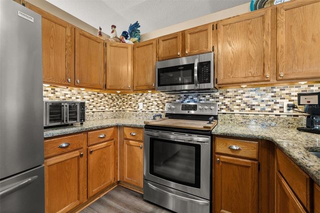 1737 QUEEN PALM DRIVE, Apopka, FL 32712