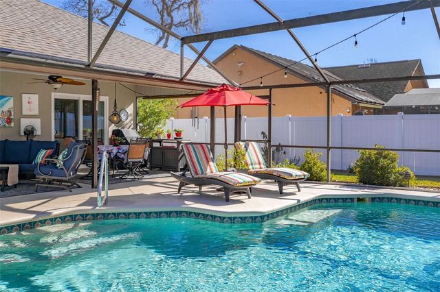 1737 QUEEN PALM DRIVE, Apopka, FL 32712