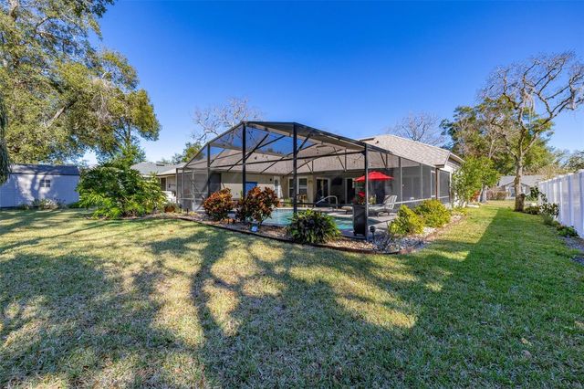 1737 QUEEN PALM DRIVE, Apopka, FL 32712