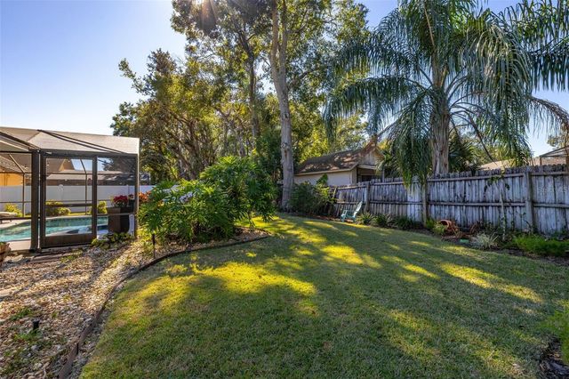 1737 QUEEN PALM DRIVE, Apopka, FL 32712