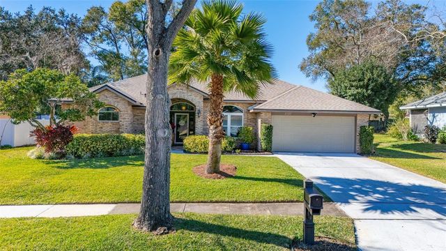 1737 QUEEN PALM DRIVE, Apopka, FL 32712