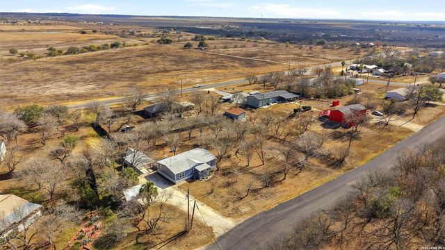 113 County Road 5631, Castroville, TX 78009