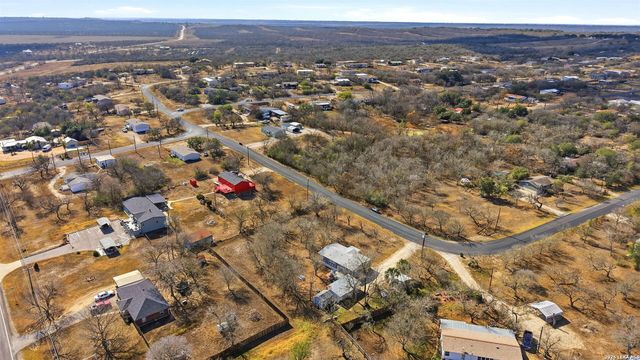 113 County Road 5631, Castroville, TX 78009