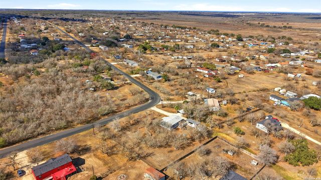 113 County Road 5631, Castroville, TX 78009