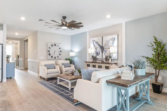 18220 WATER CROSSING DR, North Fort Myers, FL 33917