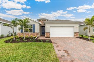 18220 WATER CROSSING DR, North Fort Myers, FL 33917