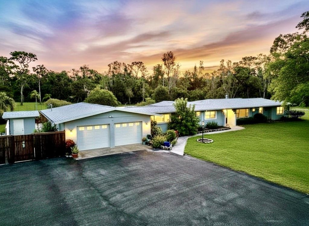 5310 N TUTTLE AVENUE, Sarasota, FL 34234