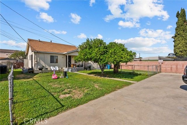 4123 Clara, Cudahy, CA 90201