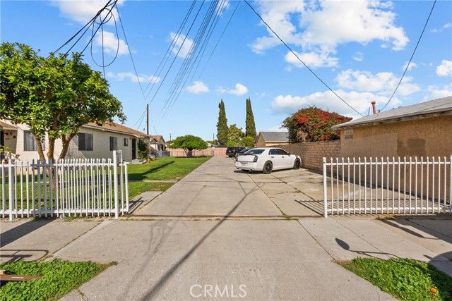 4123 Clara, Cudahy, CA 90201